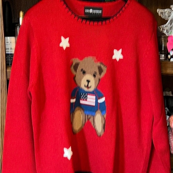 American 🇺🇸 Bear Sweater - Picture 7 of 7